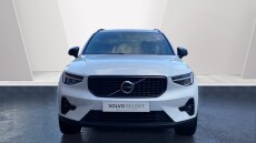 Volvo XC40 2.0 B3P Plus Dark 5dr Auto Petrol Estate